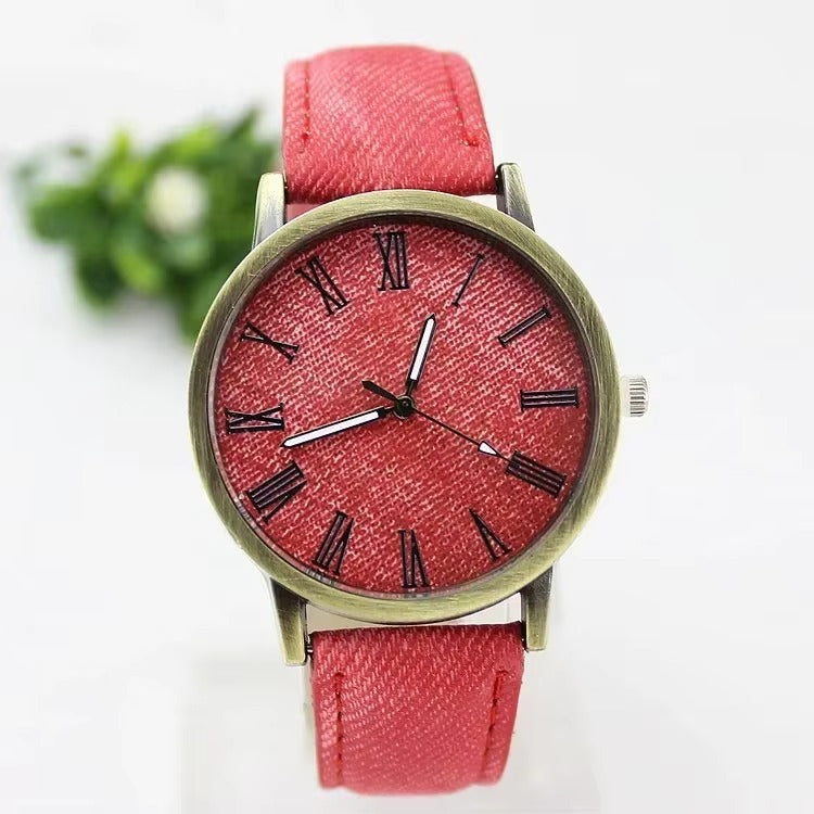 New Fashion  Casual Quartz Watch Women