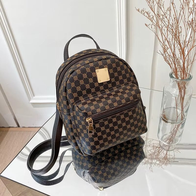 Classic Women Backpack Fashion School Bags