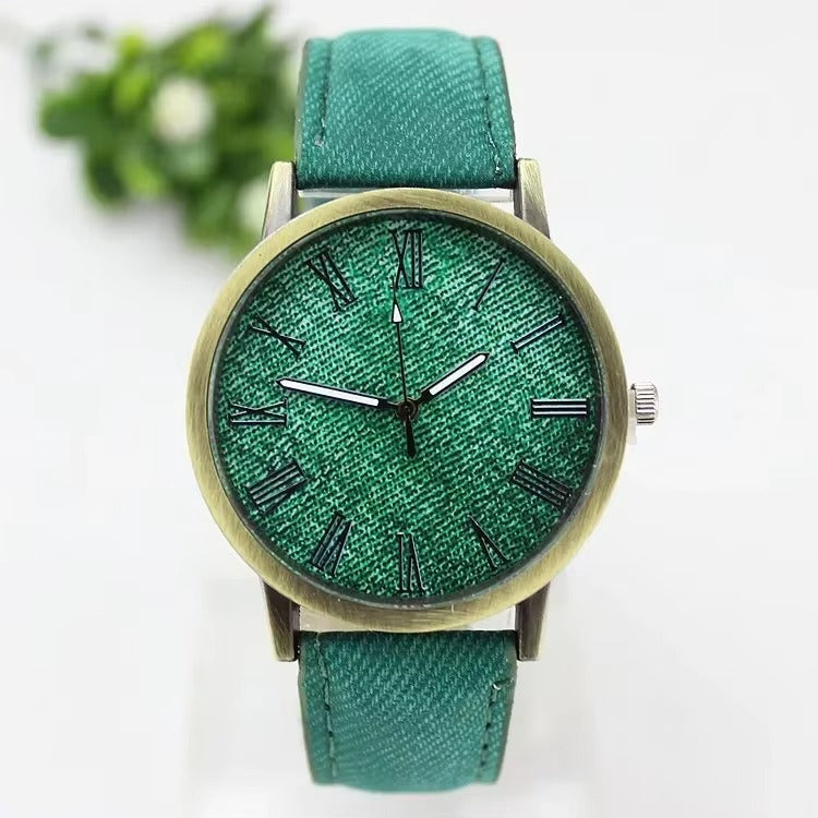 New Fashion  Casual Quartz Watch Women